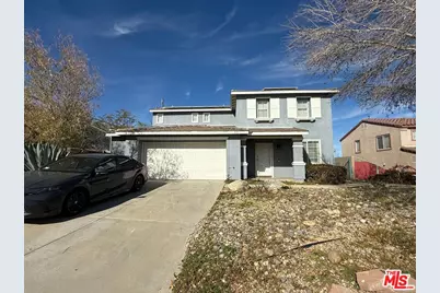 719 W Avenue Q10, Palmdale, CA 93551 - Photo 1