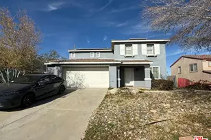 719 W Ave Q10, Palmdale, CA 93551 - Photo 1