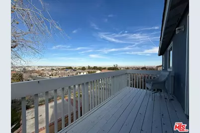 719 W Avenue Q10, Palmdale, CA 93551 - Photo 26