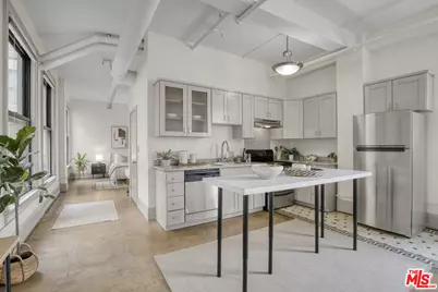 108 W 2nd St #708, Los Angeles, CA 90012 - Photo 6