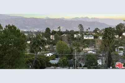 12966 Galewood St, Studio City, CA 91604 - Photo 36