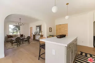 2812 Somerset Dr, Los Angeles, CA 90016 - Photo 12