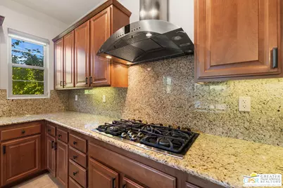 1586 Sienna Ct, Palm Springs, CA 92262 - Photo 38