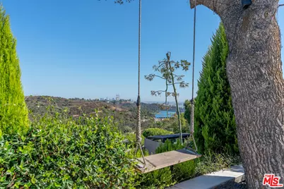 3479 Wonder View Dr, Los Angeles, CA 90068 - Photo 26