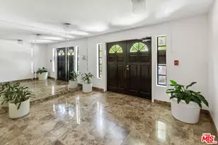 10620 Eastborne Ave, Los Angeles, CA 90024 - Photo 32