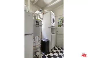 1644 Maltman Ave, Los Angeles, CA 90026 - Photo 26