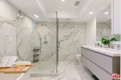 303 Venice Way, Venice, CA 90291 - Photo 16