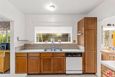 4375 E 14th St, Long Beach, CA 90804 - Photo 24