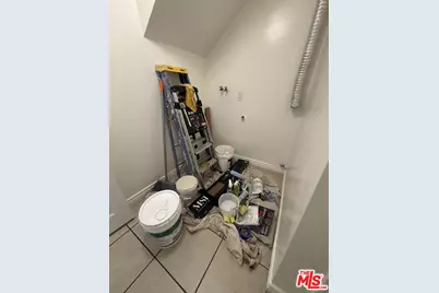 6544 S Victoria Ave, Los Angeles, CA 90043 - Photo 26