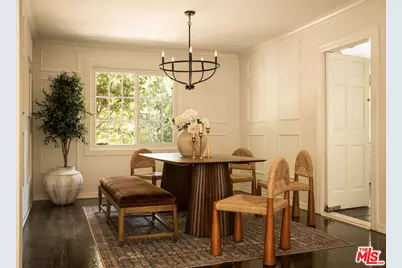 2533 Benedict Canyon Dr, Beverly Hills, CA 90210 - Photo 12