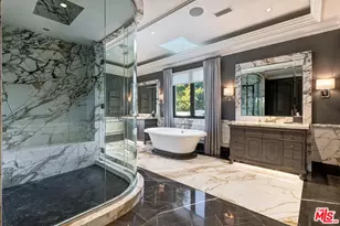 610 N Rodeo Dr, Beverly Hills, CA 90210 - Photo 18