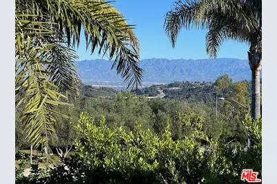 12683 Promontory Rd, Los Angeles, CA 90049 - Photo 26