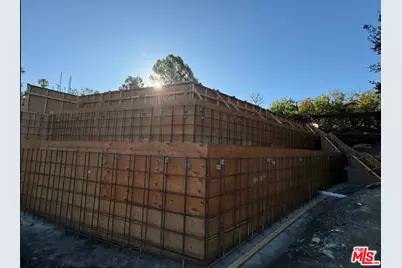 1417 Via Coronel, Palos Verdes Estates, CA 90274 - Photo 16