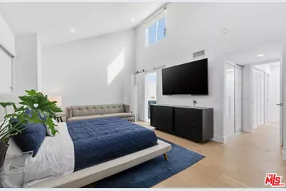 910 19th St #101, Santa Monica, CA 90403 - Photo 28