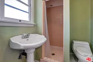1453 Thompson Ave, Glendale, CA 91201 - Photo 16