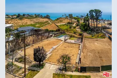 424 Lombard Ave, Pacific Palisades, CA 90272 - Photo 6