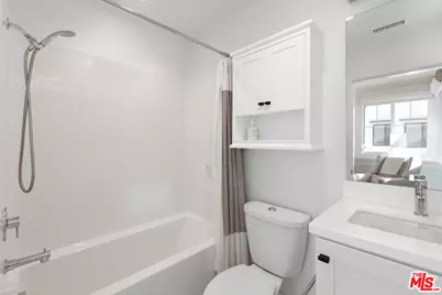 2923 Exposition Pl #1, Los Angeles, CA 90018 - Photo 14