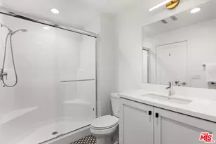 2923 Exposition Pl, Los Angeles, CA 90018 - Photo 16