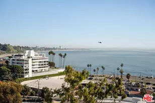 17324 Tramonto Dr, Pacific Palisades, CA 90272 - Photo 34