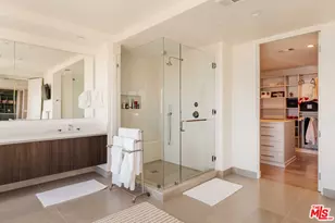 17324 Tramonto Dr, Pacific Palisades, CA 90272 - Photo 22