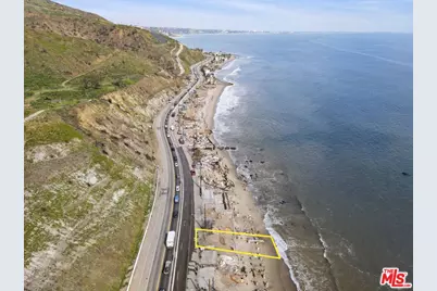 19206 Pacific Coast Hwy, Malibu, CA 90265 - Photo 18