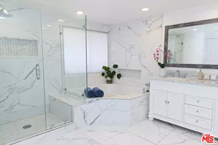12000 Falcon Crest Way, Porter Ranch, CA 91326 - Photo 18