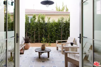 4338 Rhodes Ave, Studio City, CA 91604 - Photo 6