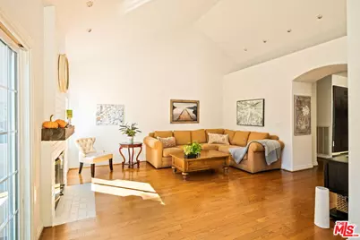 776 Sunfield Ct, Westlake Village, CA 91362 - Photo 14