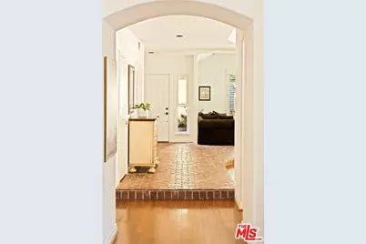 776 Sunfield Ct, Westlake Village, CA 91362 - Photo 32