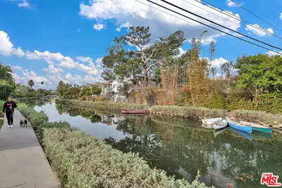 3000 Grand Canal, Venice, CA 90291 - Photo 62