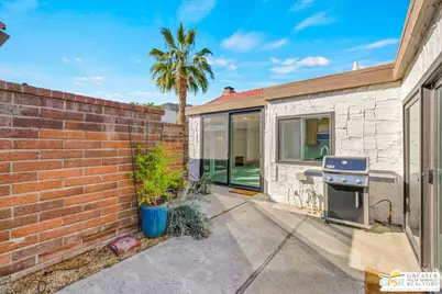 2490 Miramonte Cir #B, Palm Springs, CA 92264 - Photo 26