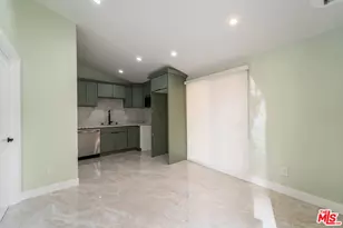 22241 Wyandotte St, Canoga Park, CA 91303 - Photo 22