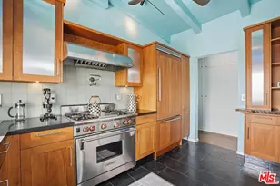 8411 Hollywood Blvd, Los Angeles, CA 90069 - Photo 44