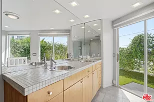 8411 Hollywood Blvd, Los Angeles, CA 90069 - Photo 26