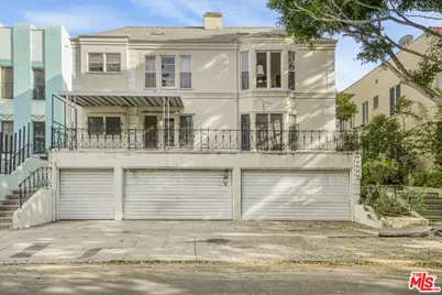 728 S Genesee Ave, Los Angeles, CA 90036 - Photo 1