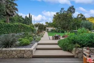 1418 Bonnell Dr, Topanga, CA 90290 - Photo 14