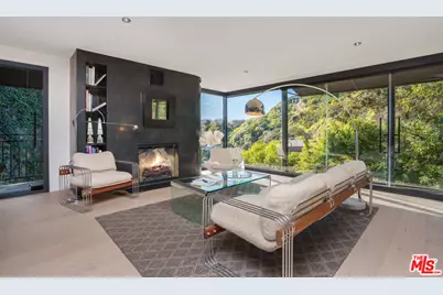 1782 Viewmont Dr, Los Angeles, CA 90069 - Photo 16