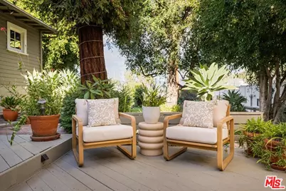 2315 Cove Ave, Los Angeles, CA 90039 - Photo 28