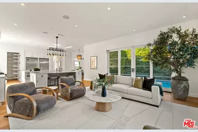 530 N Alta Vista Blvd, Los Angeles, CA 90036 - Photo 14