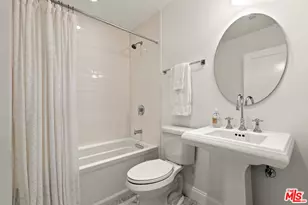 530 N Alta Vista Blvd, Los Angeles, CA 90036 - Photo 58