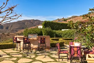 6093 Murphy Way, Malibu, CA 90265 - Photo 30