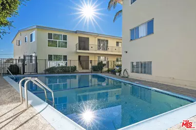 3410 Club Dr, Los Angeles, CA 90064 - Photo 26