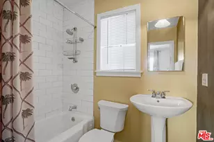 709 Ocean Park Blvd, Santa Monica, CA 90405 - Photo 26