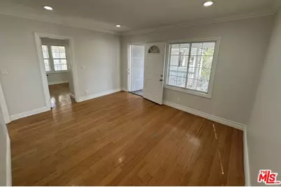 2525 Thurman Ave, Los Angeles, CA 90016 - Photo 26