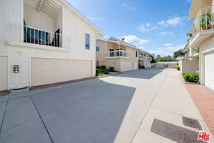 328 W 7th St, Claremont, CA 91711 - Photo 28