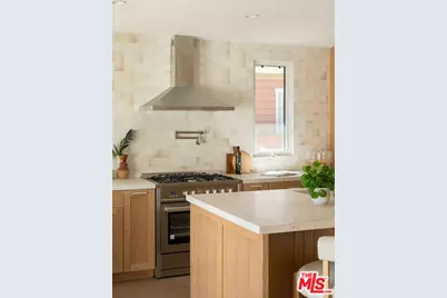 4606 10th Ave, Los Angeles, CA 90043 - Photo 8