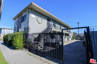 8100 Avalon Blvd, Los Angeles, CA 90003 - Photo 4