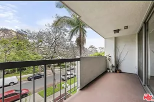 321 N Oakhurst Dr, Beverly Hills, CA 90210 - Photo 28