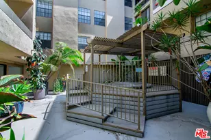 740 N Kings Rd, West Hollywood, CA 90069 - Photo 34