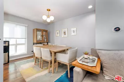 5811 Woodman Ave #22, Van Nuys, CA 91401 - Photo 8